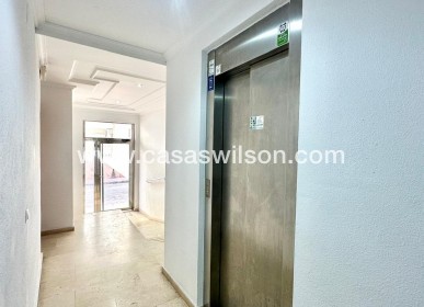 Sale - Appartement - Torrevieja - La Mata pueblo