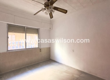 Venta - Apartamento - Torrevieja - Centro