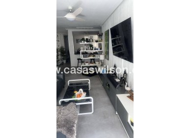 Sale - Apartment - Torrevieja - Centro