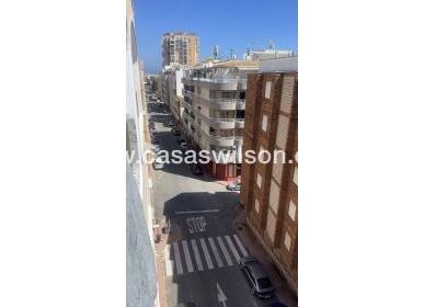 Sale - Apartment - Torrevieja - Centro