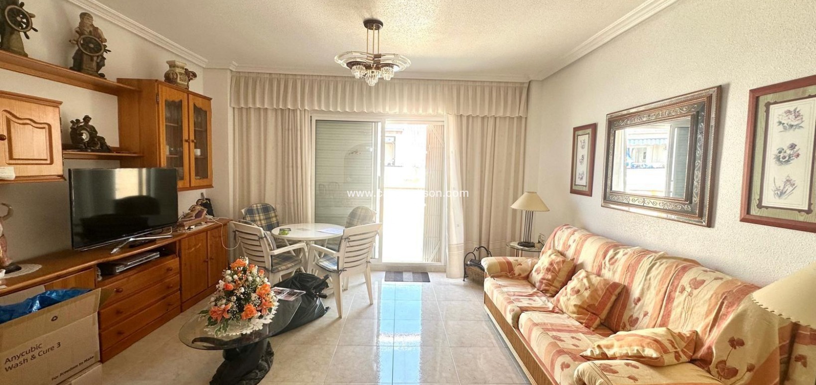 Sale - Apartment - Torrevieja - Centro
