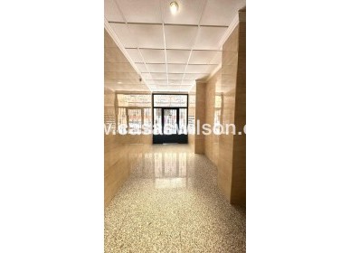 Sale - Apartment - Torrevieja - Centro