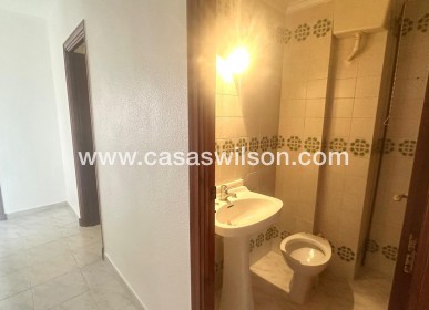 Sale - Appartement - Torrevieja - Estacion De Autobuses