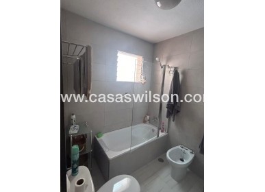 Sale - Townhouse - Torrevieja - Centro