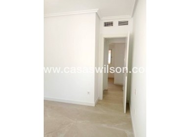 Sale - Townhouse - Pilar de la Horadada