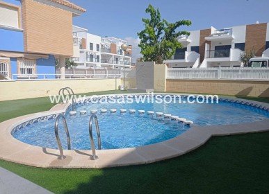 Sale - Townhouse - Pilar de la Horadada