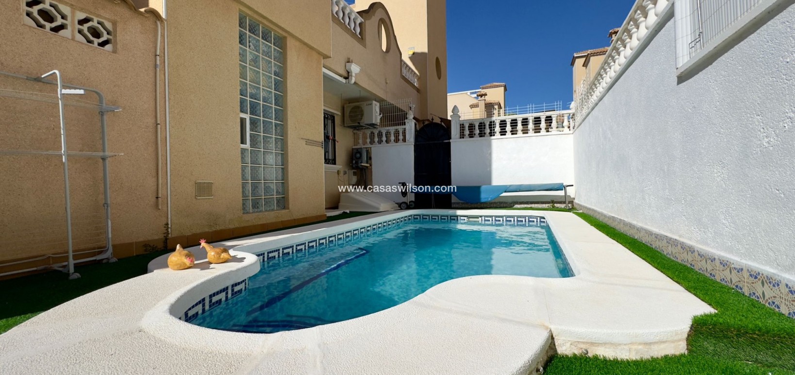 Venta - Chalet - Orihuela Costa - Costa Blanca