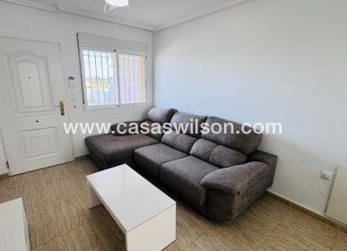 Venta - Adosado - Daya Nueva