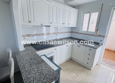 Venta - Adosado - Daya Nueva