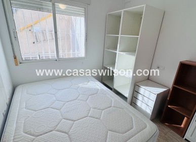 Venta - Adosado - Daya Nueva