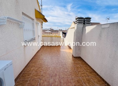 Venta - Adosado - Daya Nueva