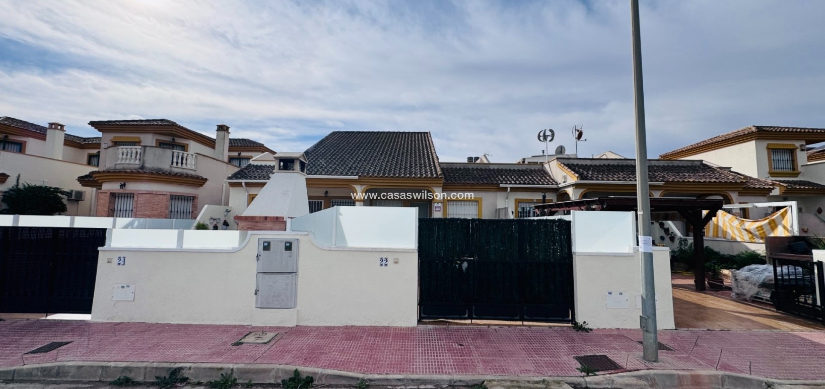 Venta - Adosado - Daya Nueva