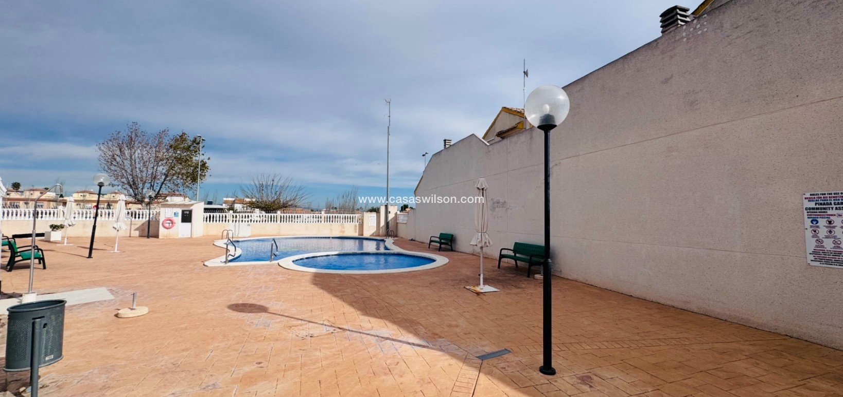 Venta - Adosado - Daya Nueva