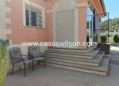 Venta - Chalet - La Romana - Inland