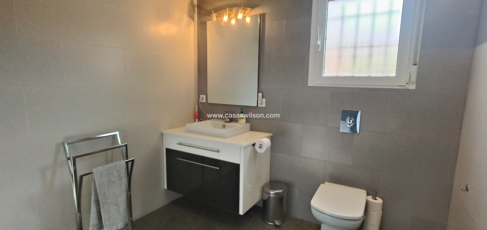 Venta - Chalet - La Romana - Inland