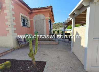 Venta - Chalet - La Romana - Inland