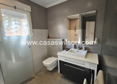 Venta - Chalet - La Romana - Inland