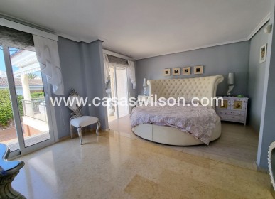 Venta - Chalet - Torrevieja - La Mata