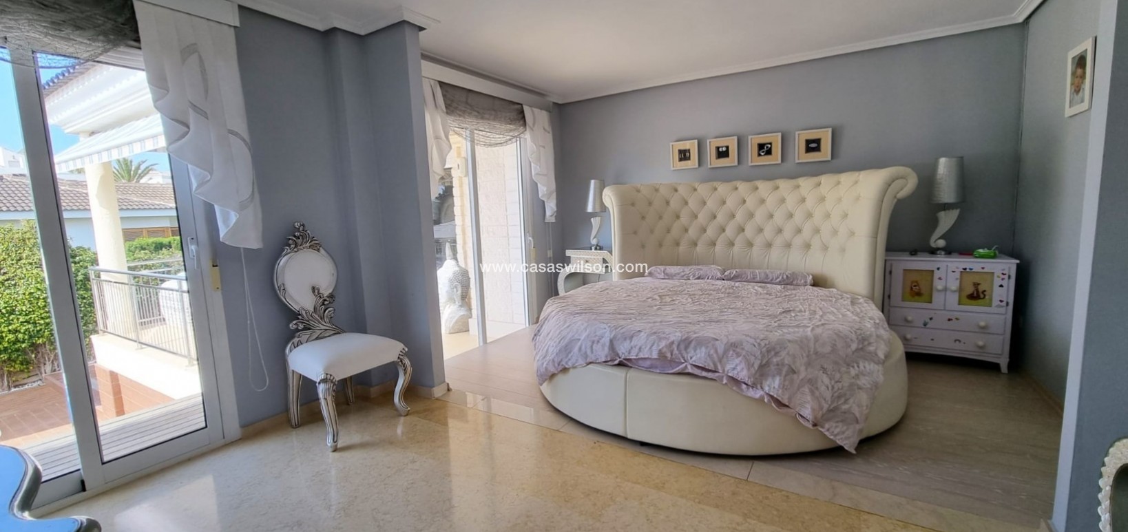 Venta - Chalet - Torrevieja - La Mata