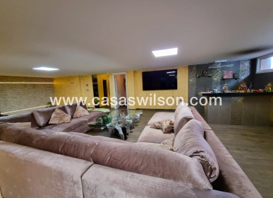 Venta - Chalet - Torrevieja - La Mata