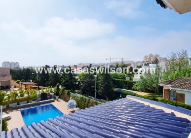 Venta - Chalet - Torrevieja - La Mata