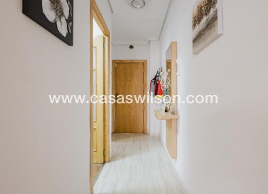 Sale - Appartement - Torrevieja - Costa Blanca