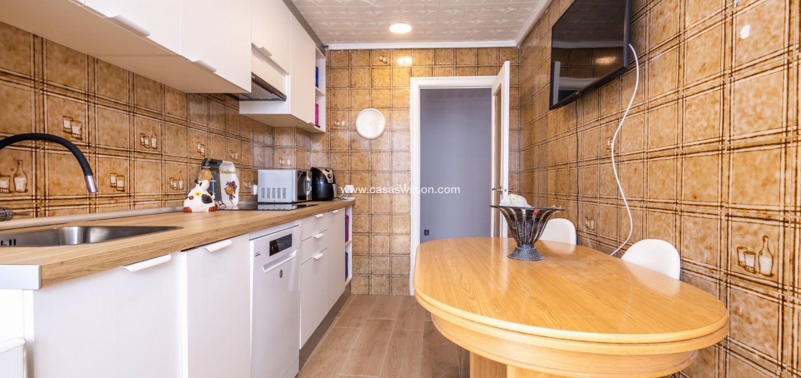 Sale - Appartement - Torrevieja - Costa Blanca