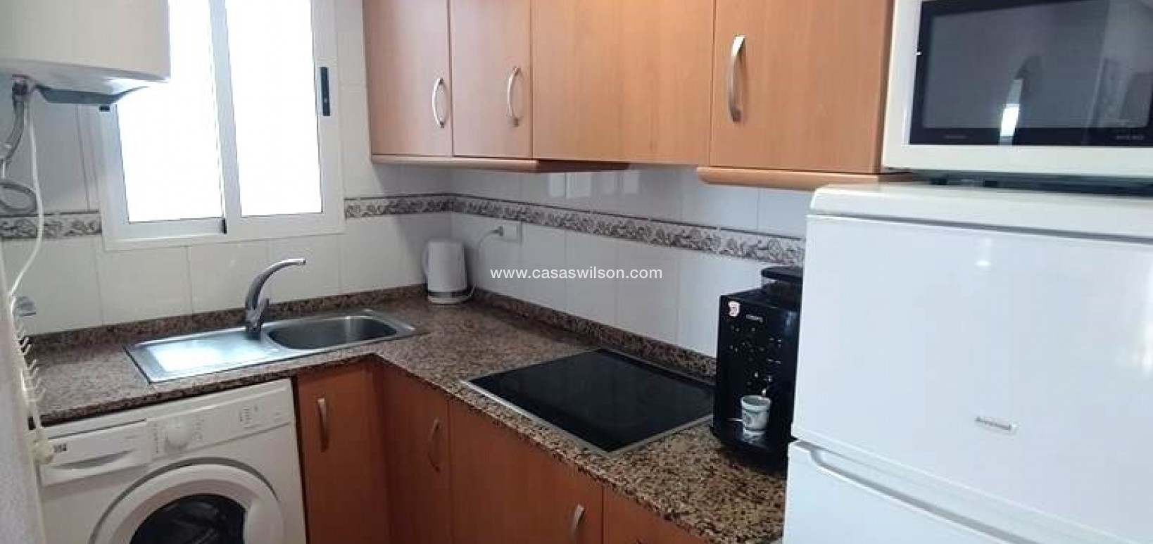 Sale - Apartment - Torrevieja - CASCO URBANO