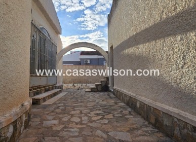 Venta - Chalet - Torrevieja - El Chaparal