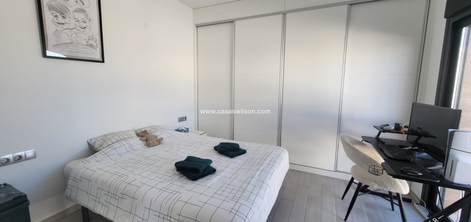 Sale - Townhouse - Daya Vieja