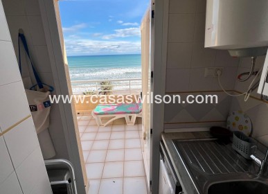 Sale - Apartment - Torrevieja - La Mata pueblo