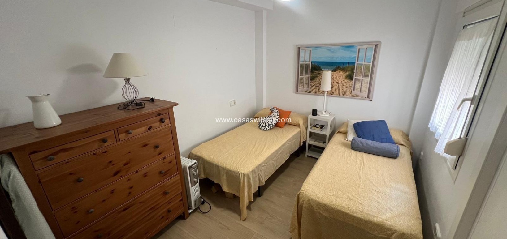Sale - Apartment - Torrevieja - La Mata pueblo