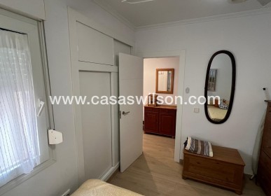 Sale - Apartment - Torrevieja - La Mata pueblo