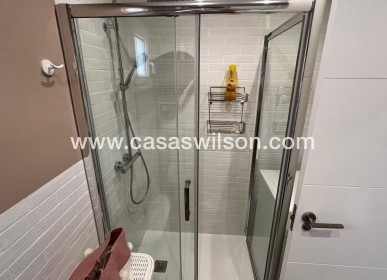 Sale - Apartment - Torrevieja - La Mata pueblo