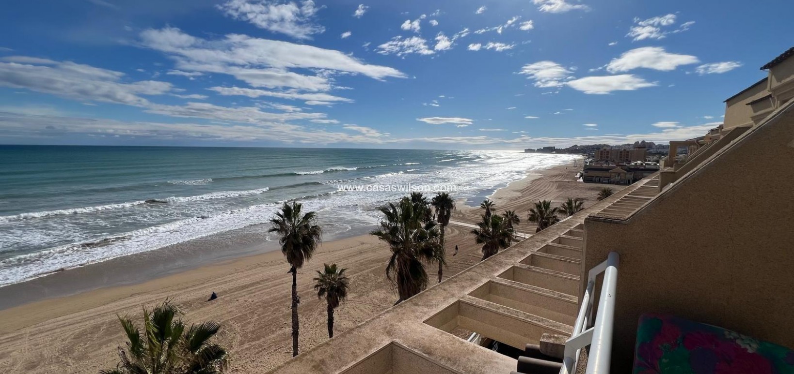 Sale - Apartment - Torrevieja - La Mata pueblo