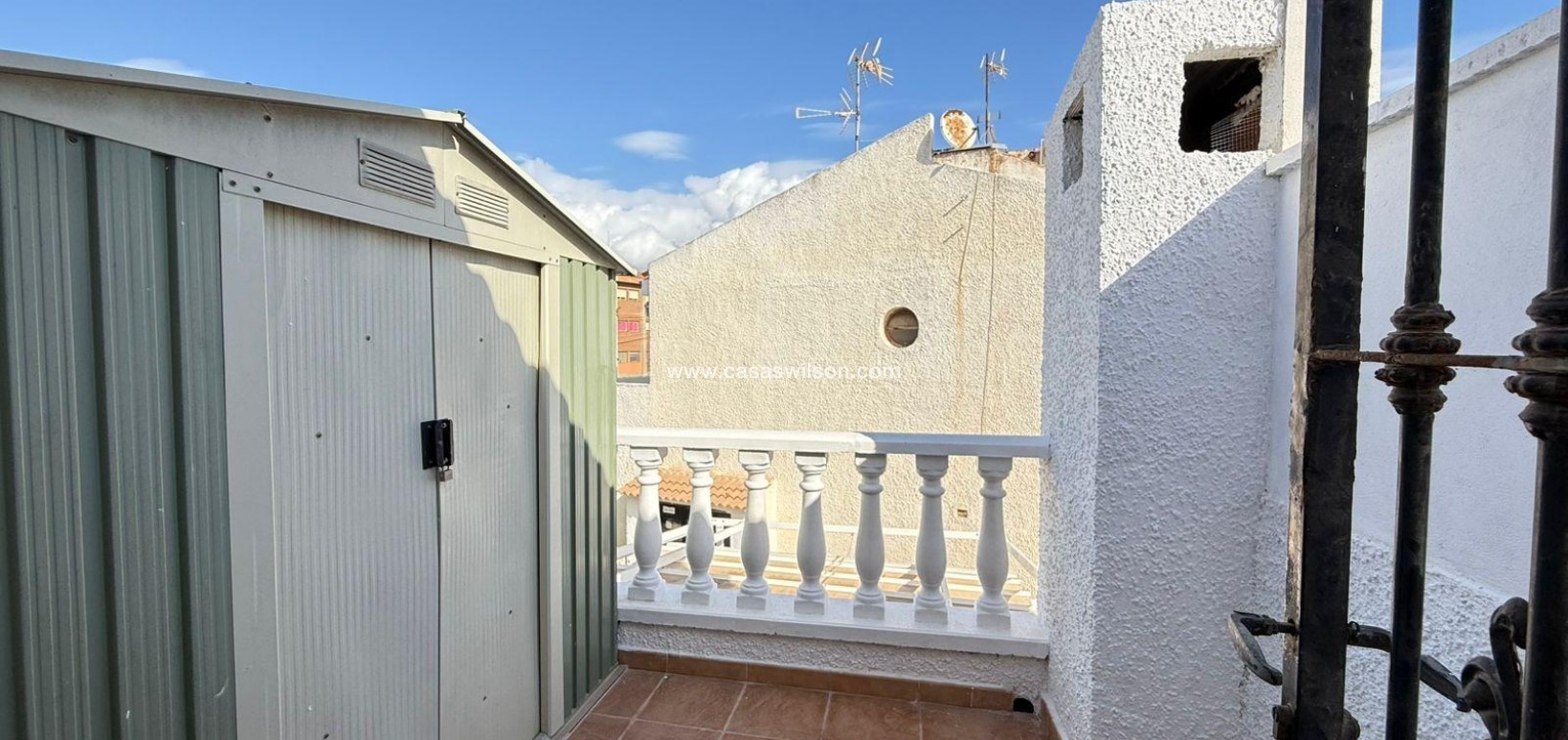 Sale - Townhouse - Torrevieja - Calas blanca