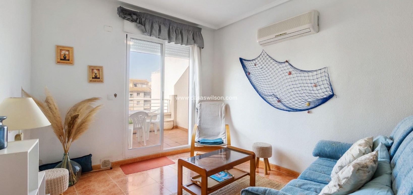 Sale - Apartment - Torrevieja - Centro