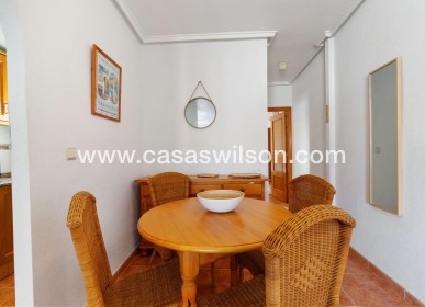 Sale - Apartment - Torrevieja - Centro