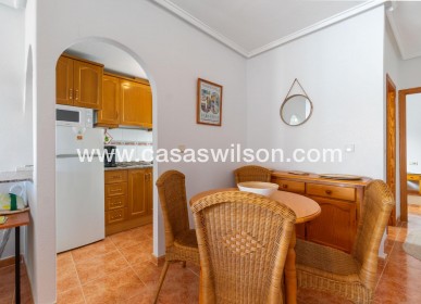 Sale - Apartment - Torrevieja - Centro
