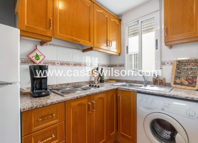 Sale - Apartment - Torrevieja - Centro