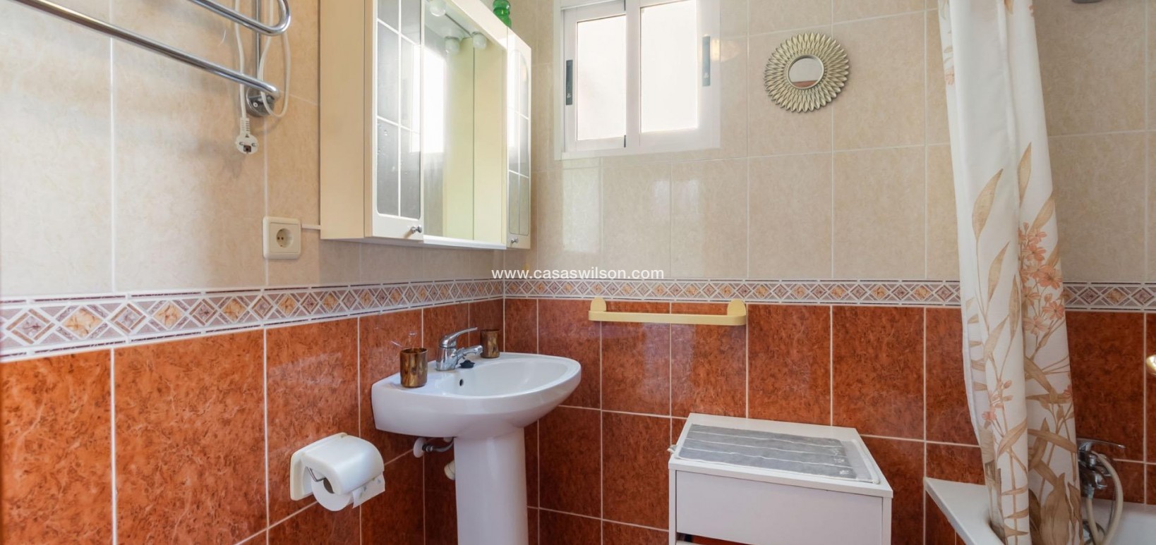 Sale - Apartment - Torrevieja - Centro