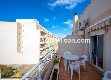 Sale - Apartment - Torrevieja - Centro