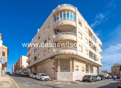 Sale - Apartment - Torrevieja - Centro