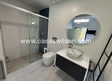 Sale - Apartment - Villamartin - Costa Blanca