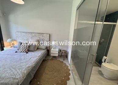 Sale - Apartment - Villamartin - Costa Blanca