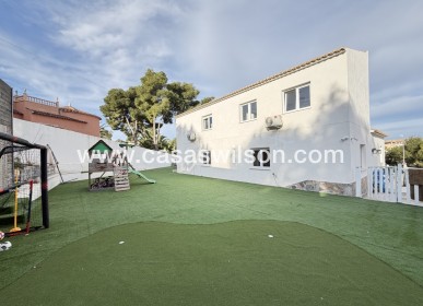 Venta - Chalet - Villamartin - Villamartín