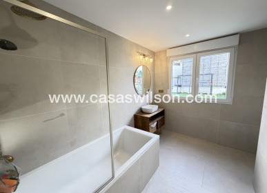 Venta - Chalet - Villamartin - Villamartín