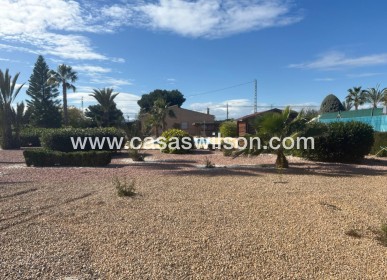 Sale - Villa - Albatera