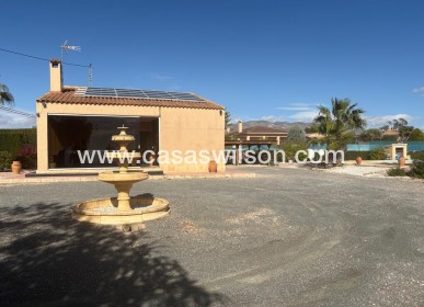 Sale - Villa - Albatera
