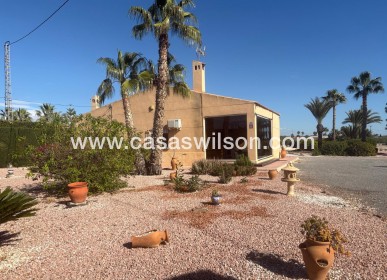 Sale - Villa - Albatera